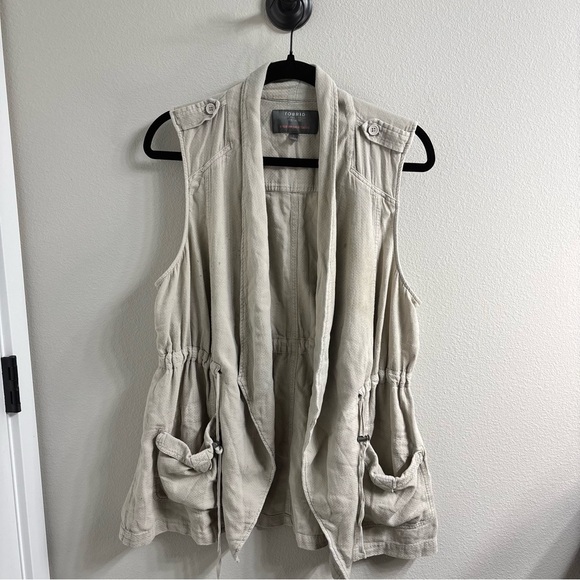 Torrid Utility Vest Women’s Size 1X Khaki Lightweight Gauze Beachy Coastal Style - Picture 1 of 11